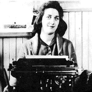 Meet your Posher, Marie